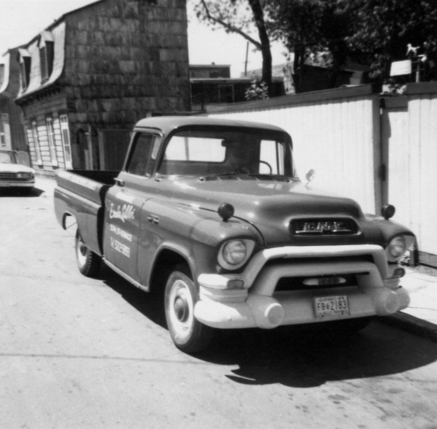 Camion du garage sur la rue St-Ignace